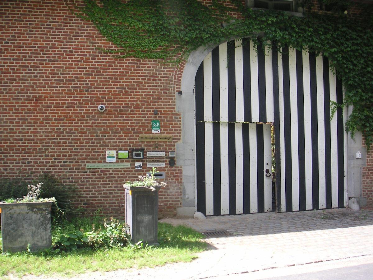 Vakantie Huizen De Heerlijkheid Satenbergh Villa Heers Esterno foto